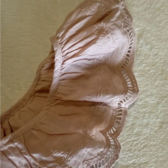 BEAUTIFUL off Shoulder Eyelet Ruffle Pajama Set SHABBY CHIC M boho 100% Cotton